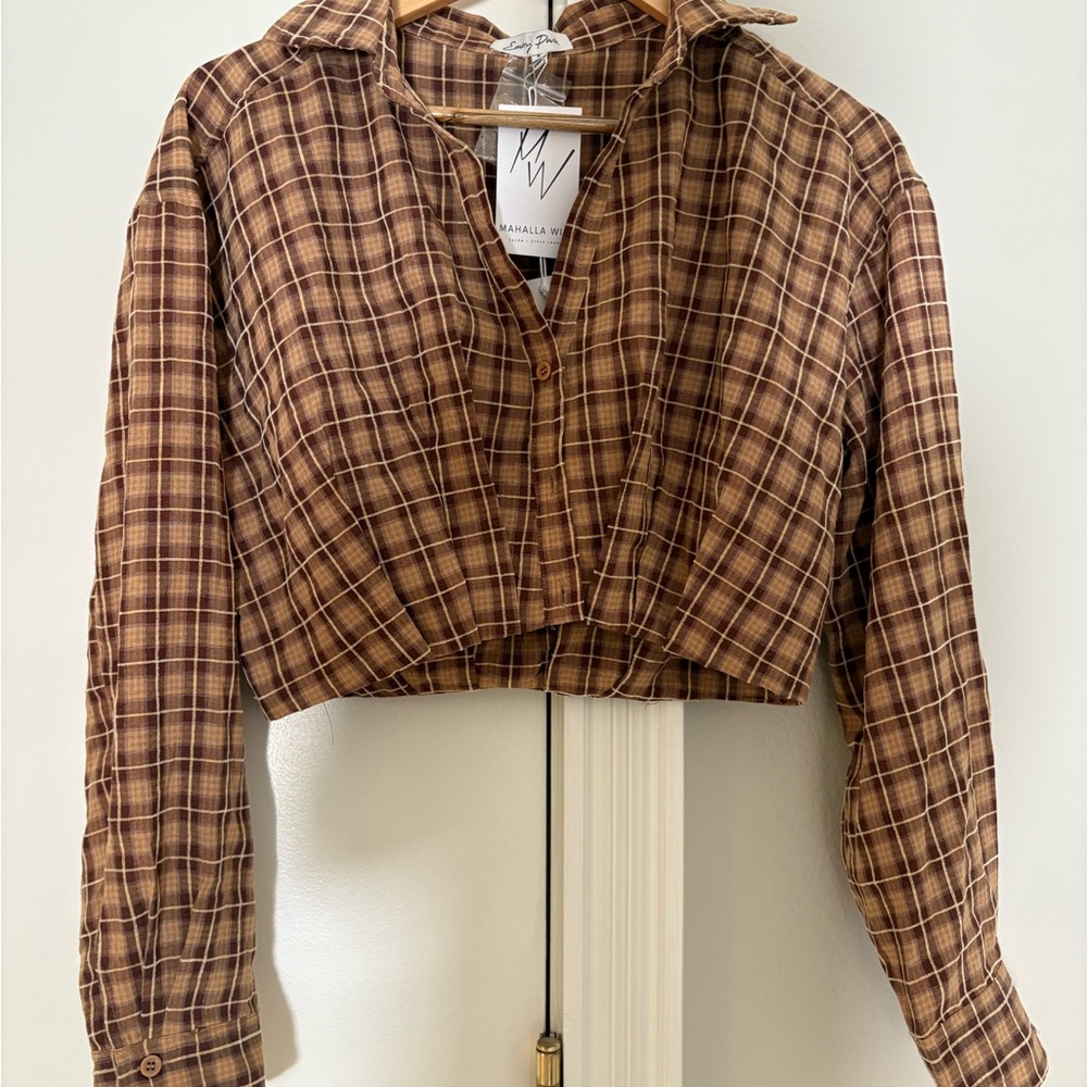 Emory Park, Mahalla Wild flannel crop top